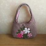 ハワイアンキルト ぺたんこおつかいバッグ グレイッシュピンク