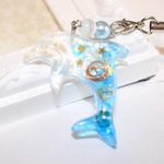 水色イルカのオルゴナイトストラップ♪