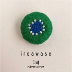 刺繍ブローチ イロアワセ 『小さい男の子』