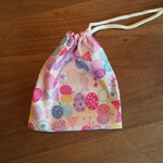 ちょうちょの柄の巾着☆折マチつき☆コップ袋(ピンク)片ひも