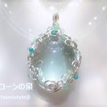 グリーンフローライトペンダント（ワイヤーアートジュエリー☆ワイヤーアクセサリー☆ワイヤーラッピング天然石ネックレス）