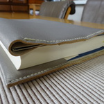 単行本用革のブックカバー　T-1
