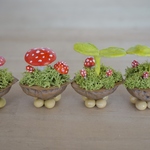 【送料無料！】胡桃のミニチュア　【クルミの森のきのこたちシリーズ】