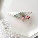 《milk dip》リンフラワー 三角ヘアクリップ
