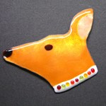 七宝焼・金色のシカのブローチ