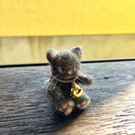 ちびちび灰にゃんこ