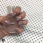 ハーフミラーネイル