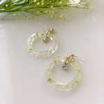 グリーンホワイト かすみ草 フープイヤリング/ピアス