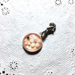 レジンお花柄ジッパーチャーム（ピンク）