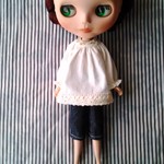 ブライス服★ヨーク刺繍スモック＆デニムパンツ★ひなぎく★ブライスアウトフィット★デージー