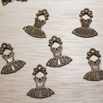 かわいいバレエドレスのチャーム　5個set