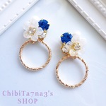 ローレットフープ × すりガラス 風 フラワー ビジュー パール ピアス イヤリング / ブルー