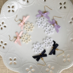 タティングレースとリボンのピアス