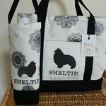 ドイリーラメ　シェルティ　シルエット刺繍　トートバッグ　＆　ペットボトルケース