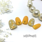 ［macaronlove様］華麗に♡レースフラワーネイル