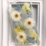ビオラとあじさいの押し花スマホケース