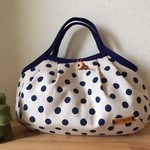【新柄】ミニグラニーバッグ＊ベージュ♡ネイビードット