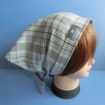 グレーチェック綿麻ワッシャー加工　ギャザー入りバブーシュカ・三角巾　