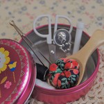リバティ　小さなピンクッション　針山　[ウィルトシャー]