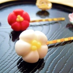 和菓子シリーズ　梅のねりきりのヘアピン　紅白２本セット