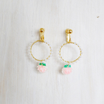 小粒パールとバラのイヤリング(ピアス)