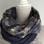 ダブルガーゼと刺繍コットンのスヌード