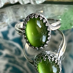 Green moonglow vintage ドラゴンズブレス ring(アンティークシルバー色・８～２２号）