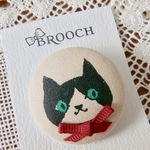 BROOCHハチワレさん BEIGE