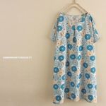 ポンチョ。北欧調丸い花のコットンワンピース。【М】