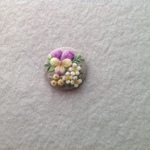 【再販】リネンのビオラと小花刺繍のヘアゴム or ブローチオーバル型