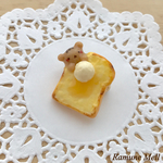 【B品】りすさんがかじったハニートーストブローチ