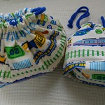 お弁当袋・コップ袋の2点セット　電車柄　送料無料
