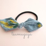 ミモザブーケ刺繍アシンメトリーリボンヘアゴム navy