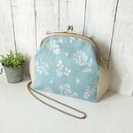 がま口バッグ　リネン刺繍風プリント(ｻｯｸｽ)×無地　ハンドバッグ　ポシェット　ショルダーバッグ　斜め掛け
