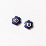 北欧フラワーピアス*イヤリング＊ネイビー
