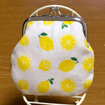 レモン柄がま口財布