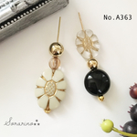 No.A363  ▸︎▹︎Flower✾︎のアシンメトリー  ピアス / イヤリング