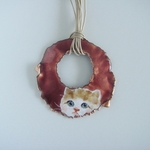 七宝　青い目の猫ちゃんペンダント