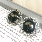 ヴィンテージ  かすみ草イヤリング