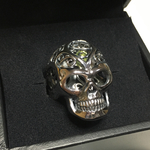 Arabesque Skull Ring for Noel （Uranium glass）