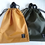 撥水加工ナイロン巾着　３６×２９×８　上靴入れ・プールバッグにも！　名前タグ付き