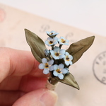 布花　小さな勿忘草のブローチ