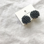 ビーズ刺繍【ブラックペッパー】(イヤリング)