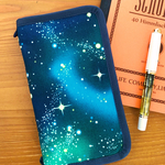 万年筆のためのペンケース*宇宙・ターコイズ