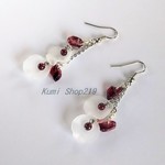 ガーネット花びらのピアス/イヤリング　