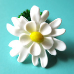 白い花のリング