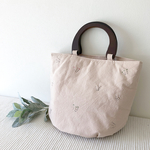 期間限定価格❤︎¥3299 wood＊刺繍トートbag wood持ち手