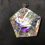 虹の結晶ペンダント   五角形  PN-014