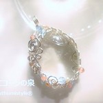 ヒマラヤ産水晶カボションペンダント（ワイヤーアートジュエリー☆ワイヤーアクセサリー☆ワイヤーラッピング天然石ネックレス）