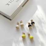 color ball earring（ブラック）